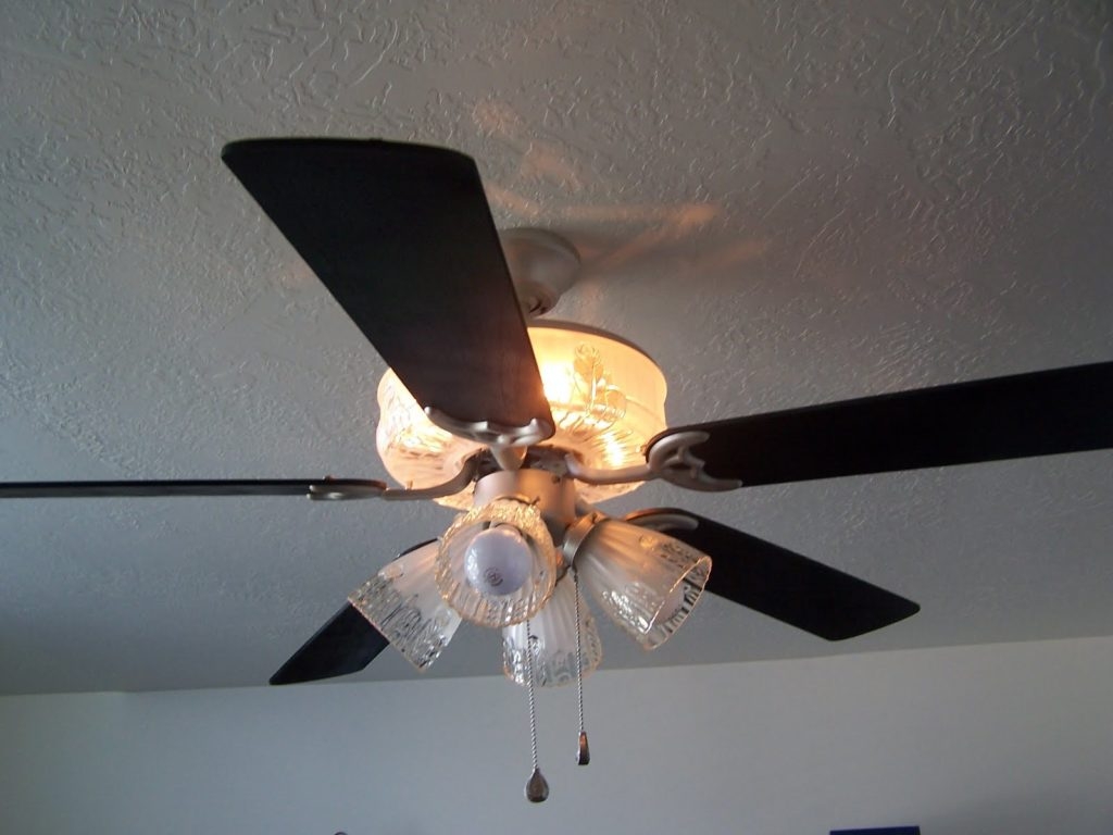 Flush Mount Ceiling Fan With Night Light