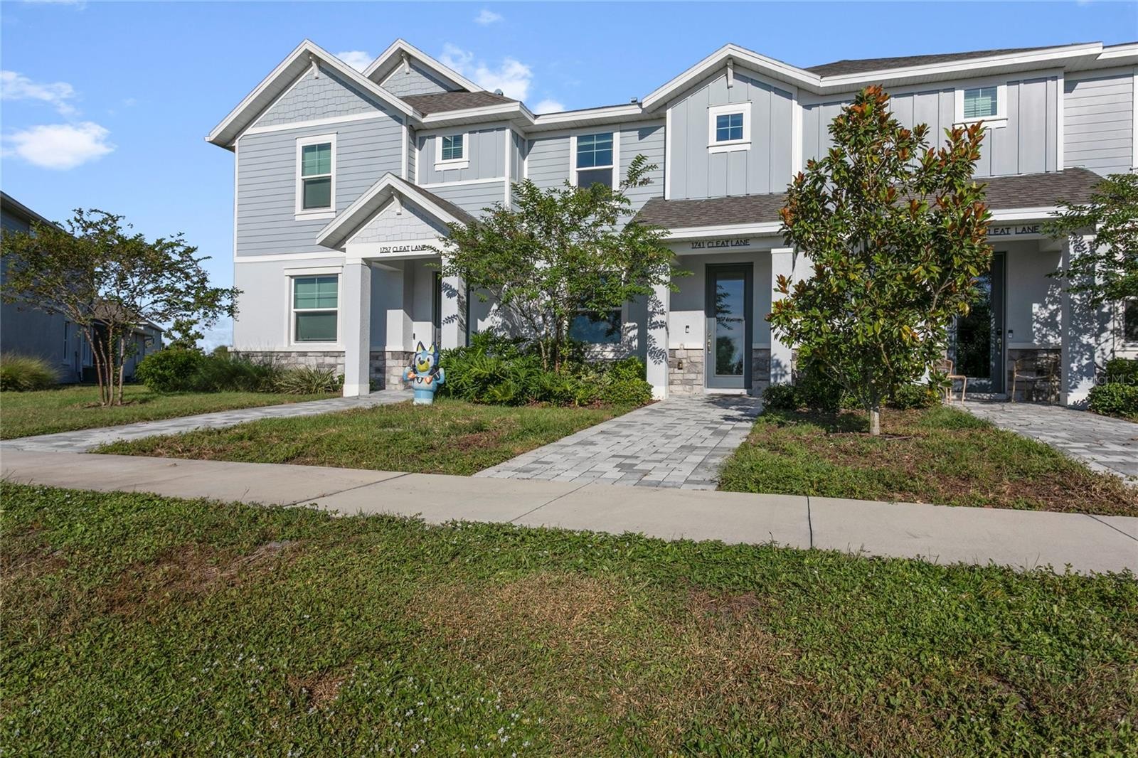 1741 CLEAT LN
