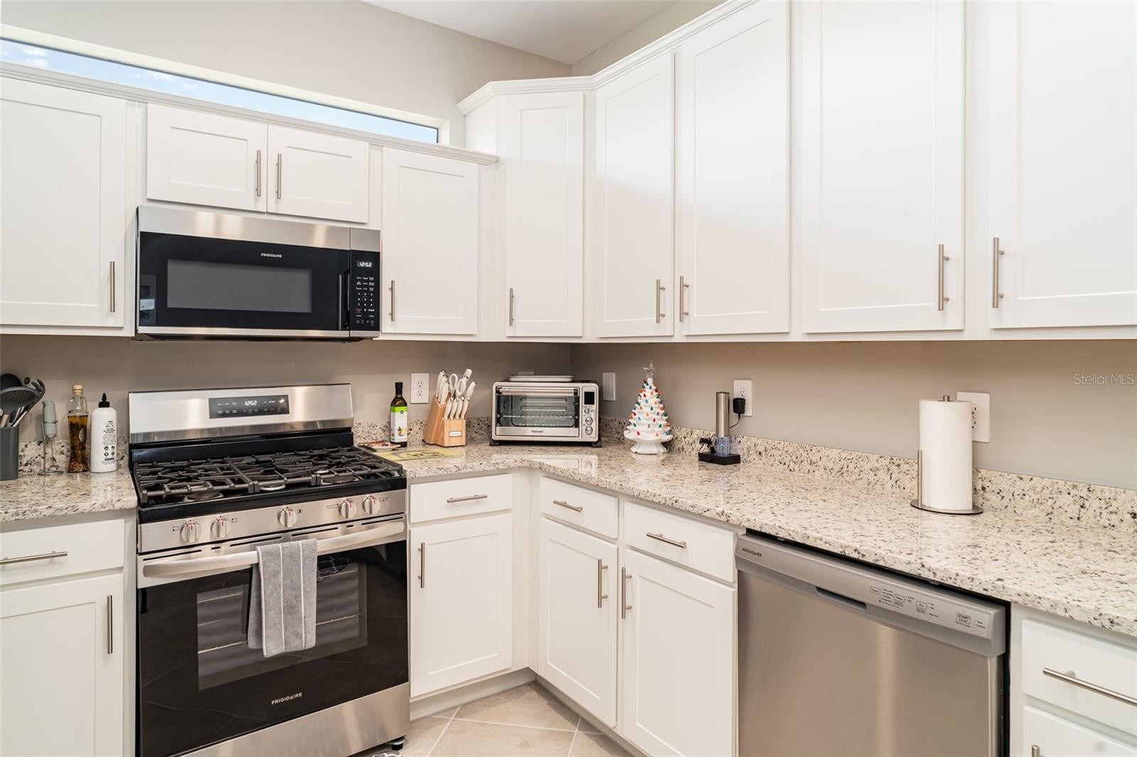 5422 CRYSTAL HARBOR CV