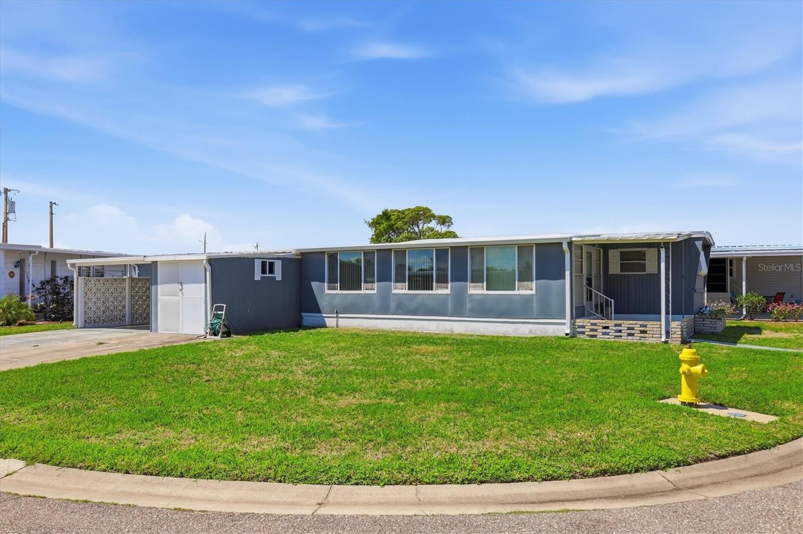 1112 46TH AVENUE DR E