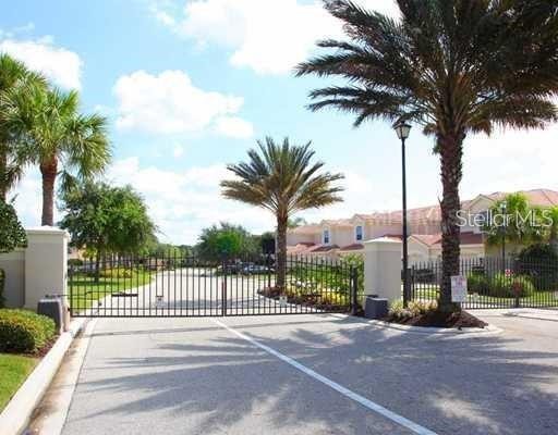 4484 STREAMSIDE CT #1503