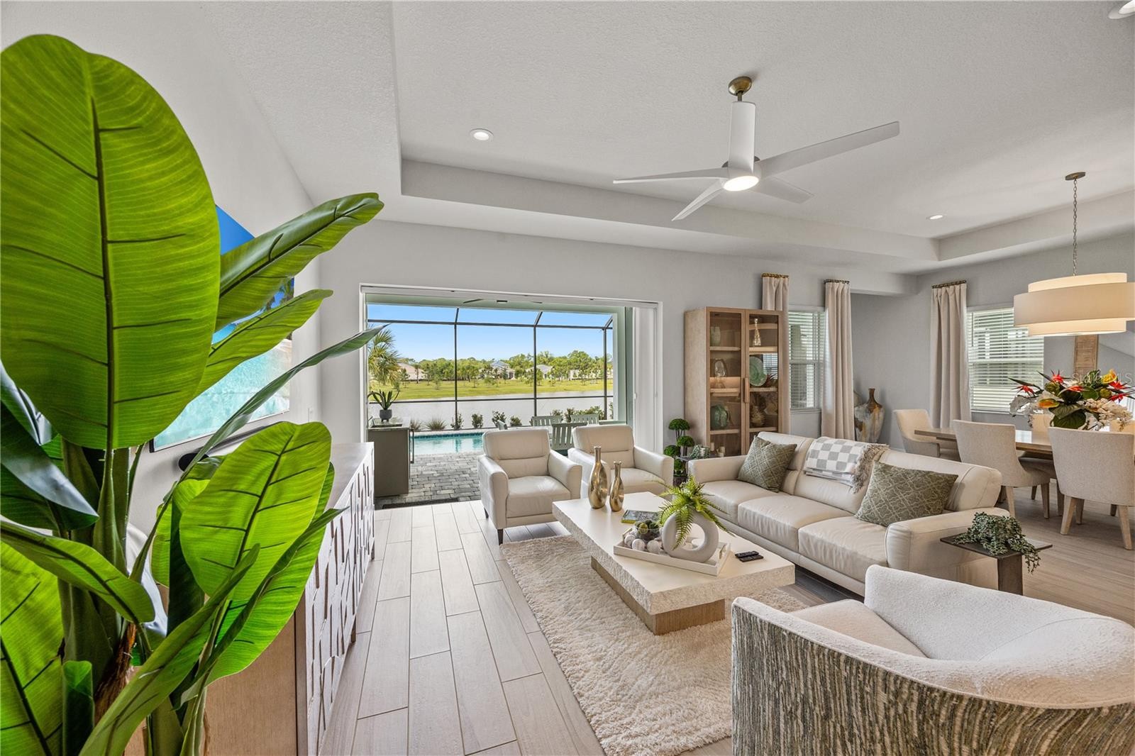 10125 CRYSTAL ISLES CIR