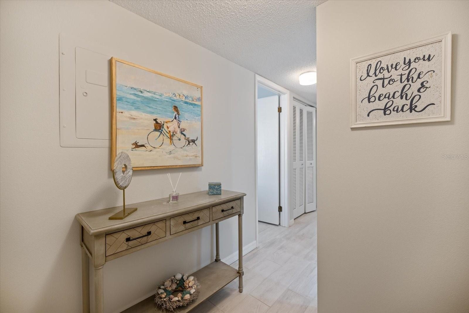 1604 STICKNEY POINT RD #4-102