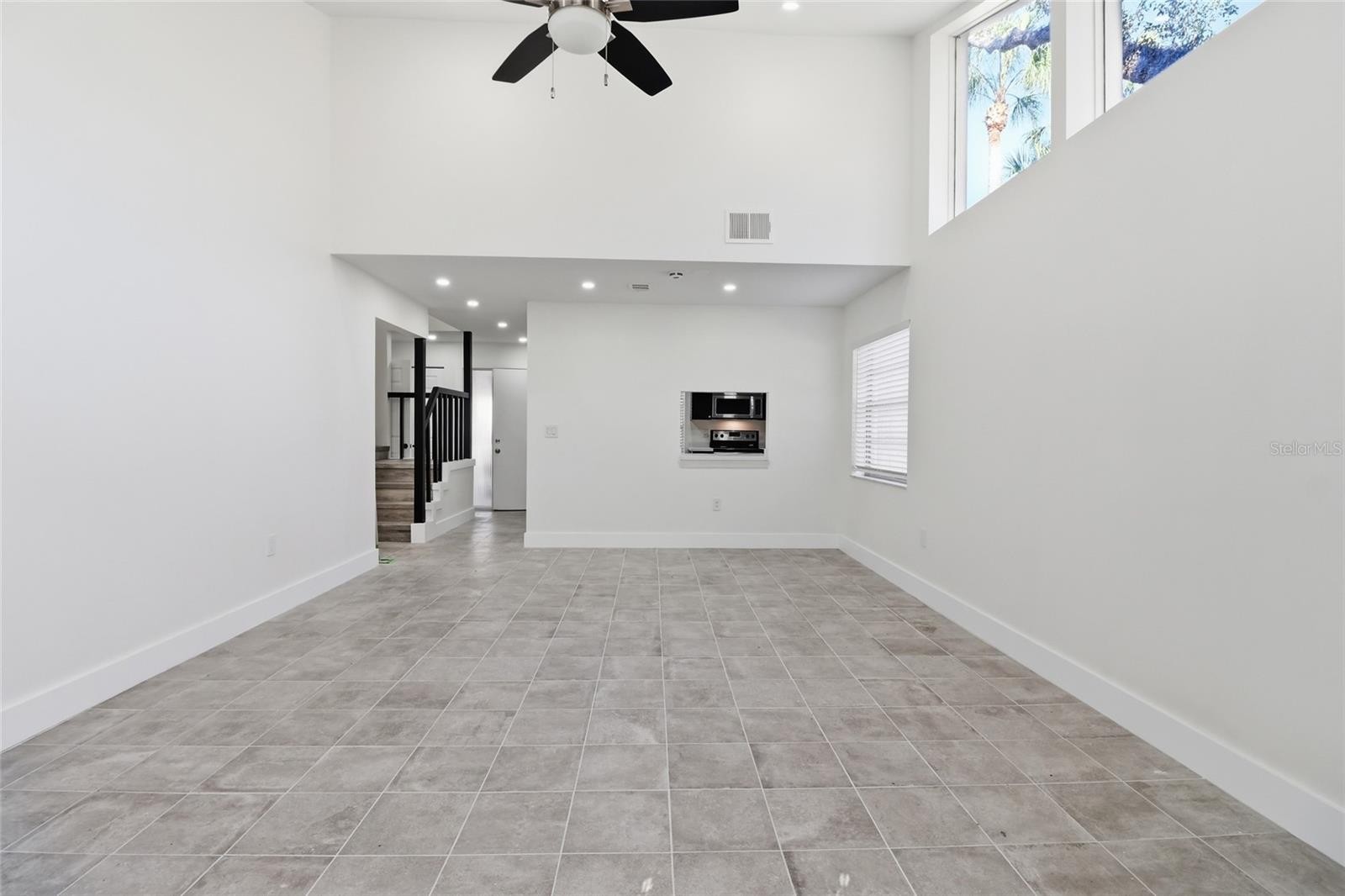 5062 VILLAGE GARDENS DR #133