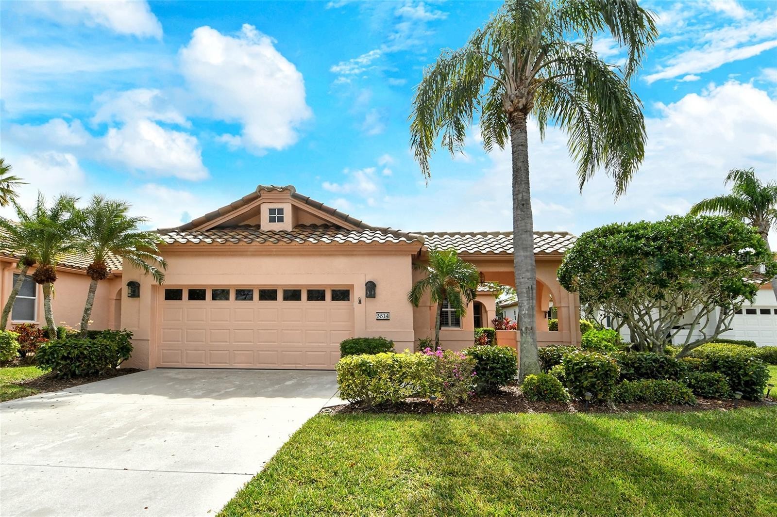 3814 MIRA LAGO DR