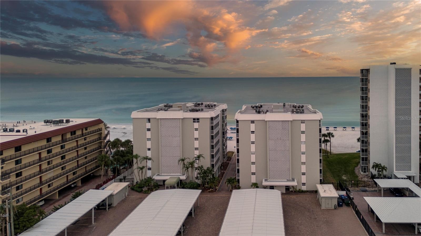 6310 MIDNIGHT PASS RD #102N