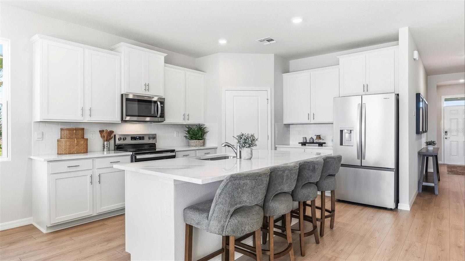 18240 BEACH RANCH TER