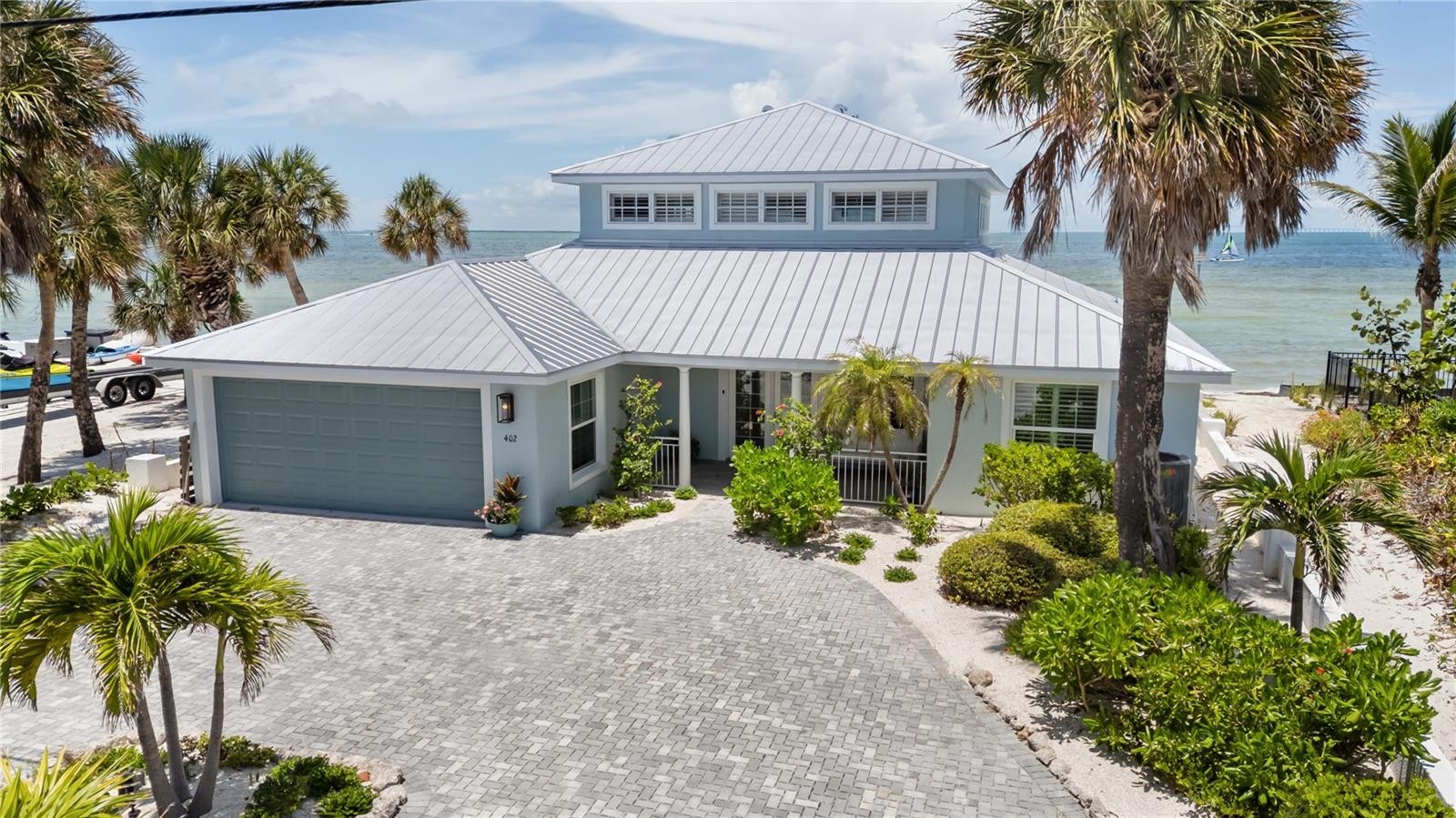 402 S BAY BLVD