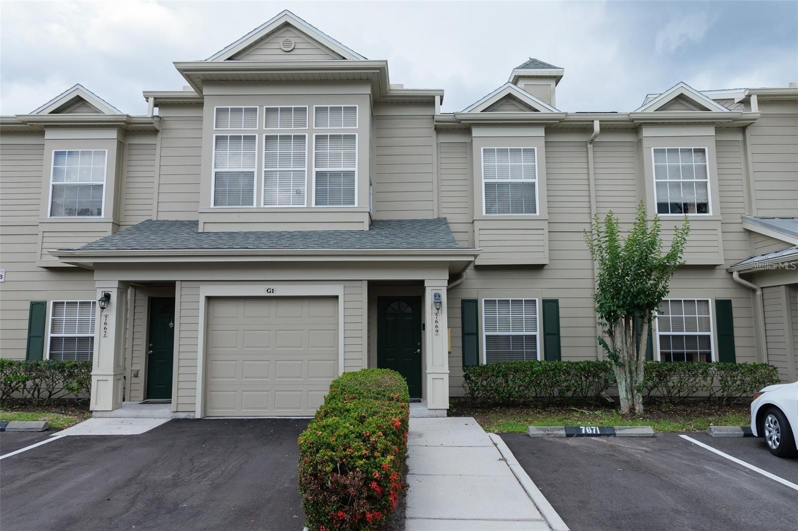 7669 PLANTATION CIR