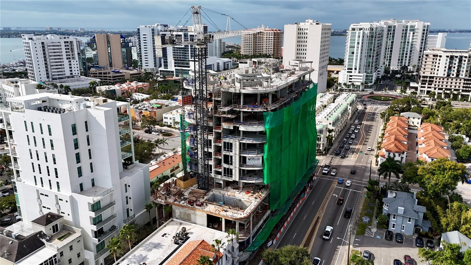 290 COCOANUT AVE #601