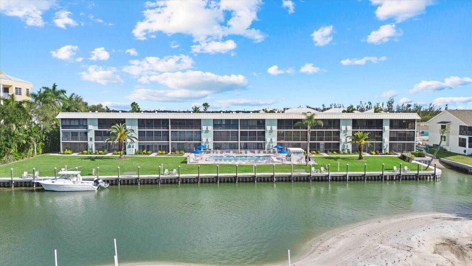 9200 MIDNIGHT PASS RD #28