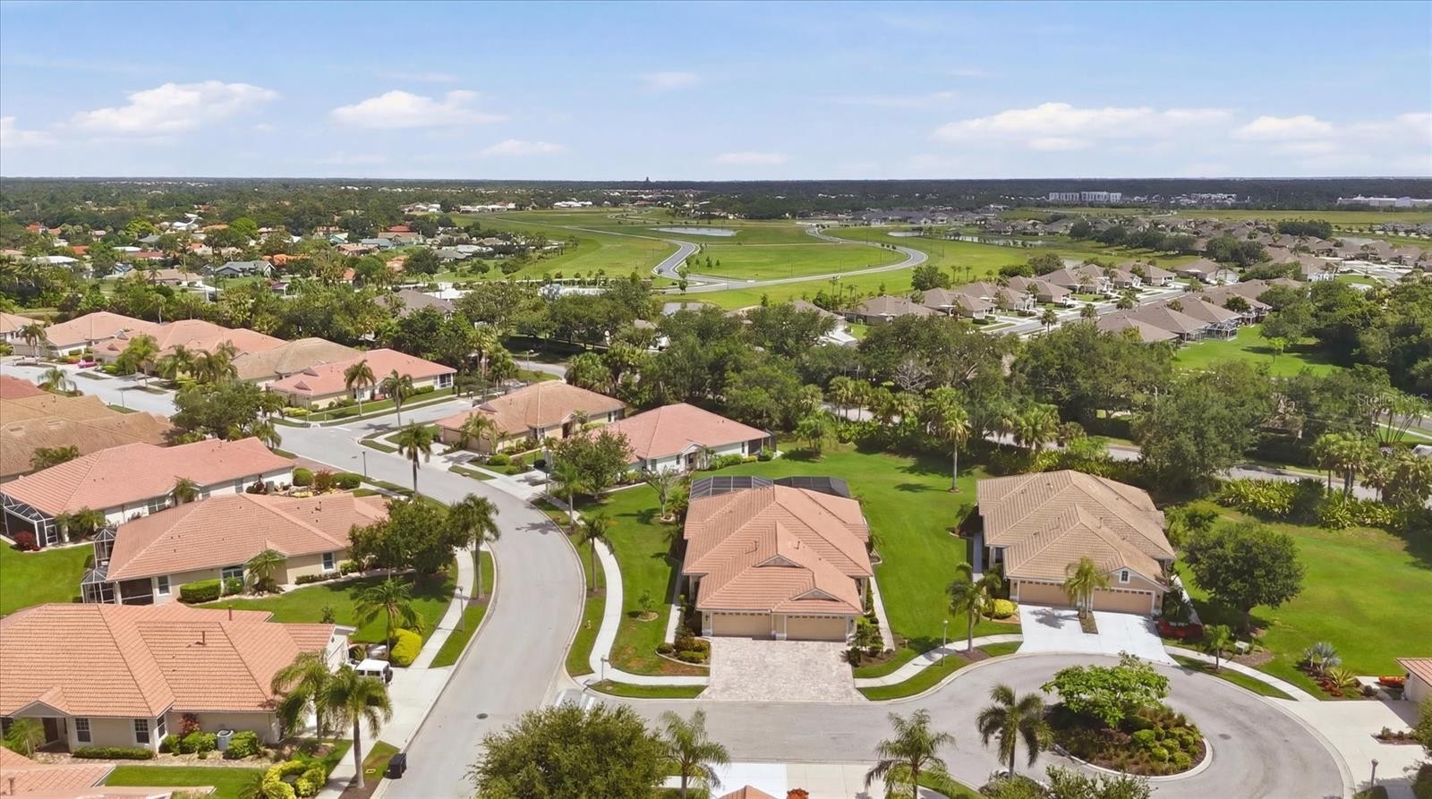5613 HIDDEN OAK CT