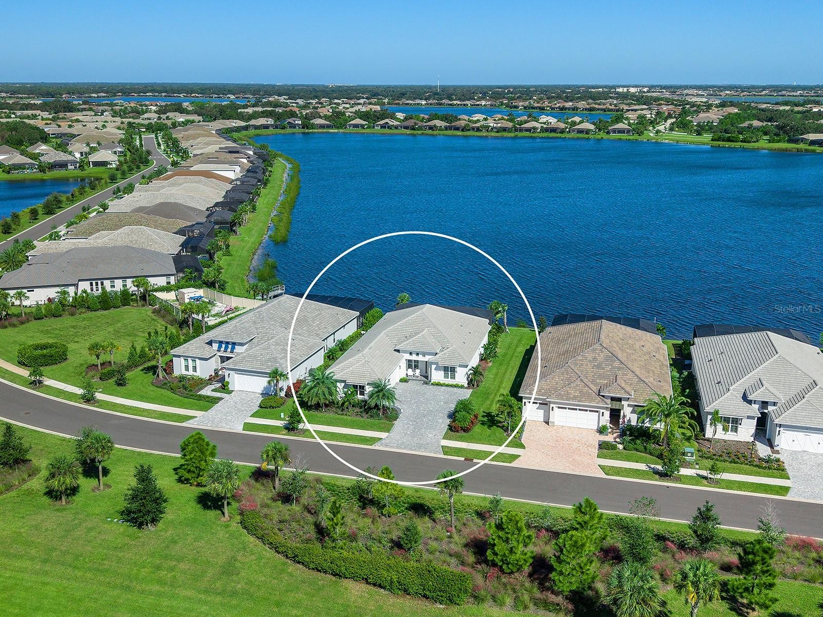 7959 WATERBEND TRL