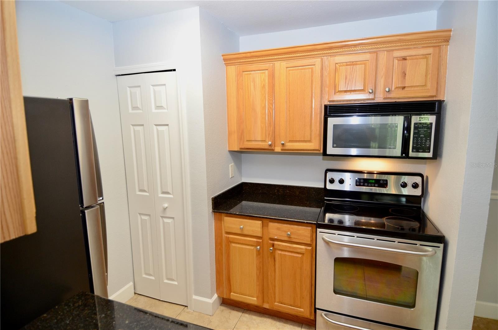 4009 CROCKERS LAKE BLVD #1216