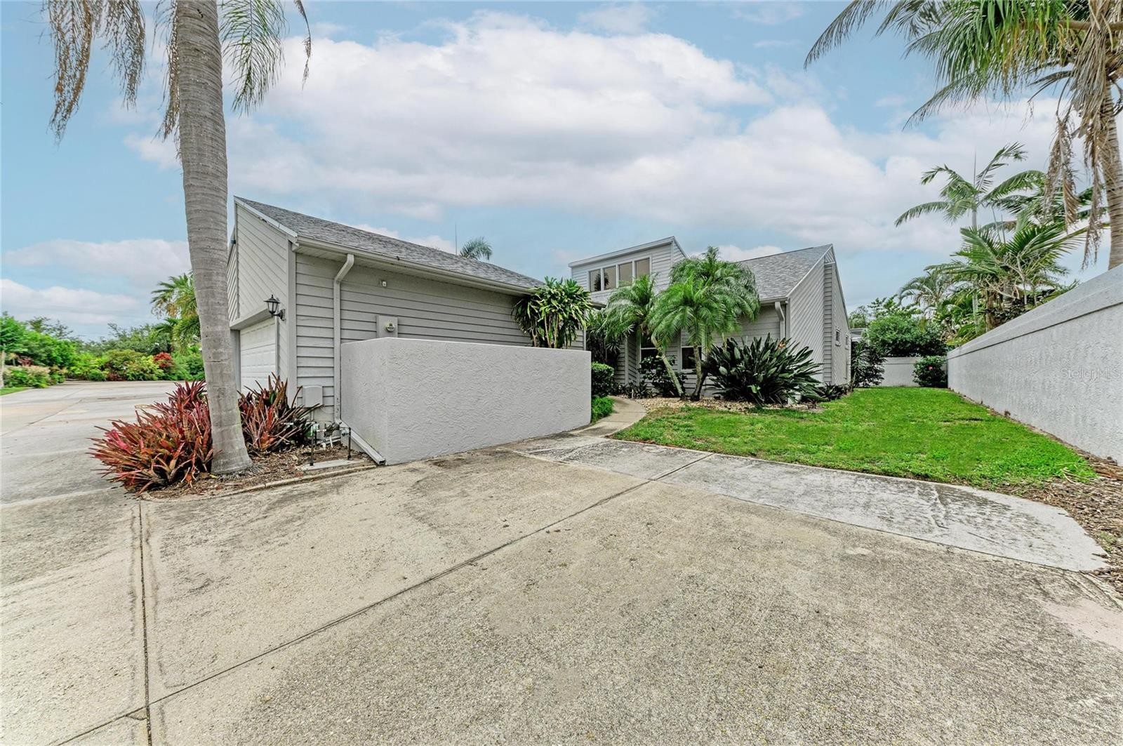 11207 LONGWOOD CT