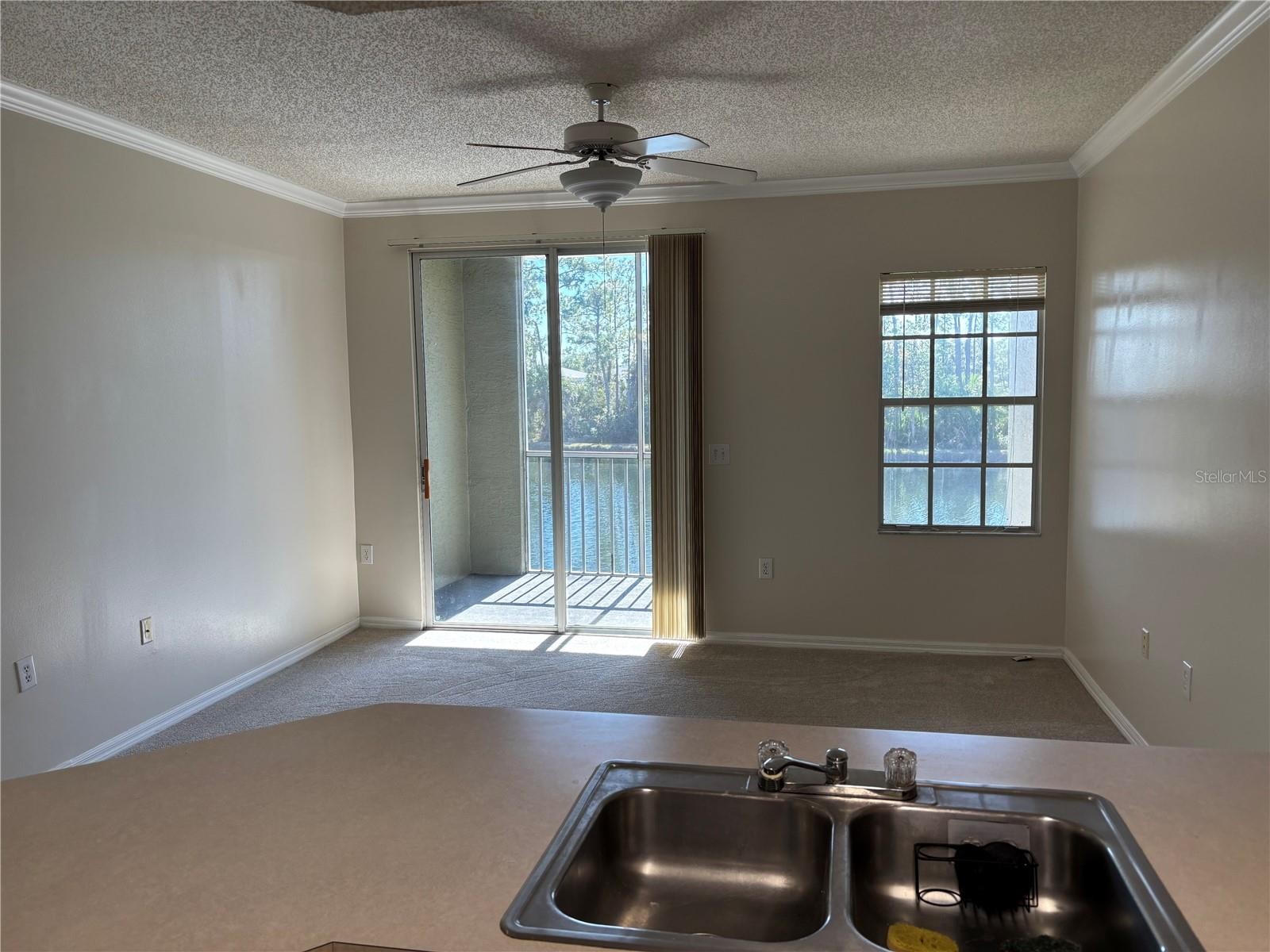 5552 BENTGRASS DR #7-104