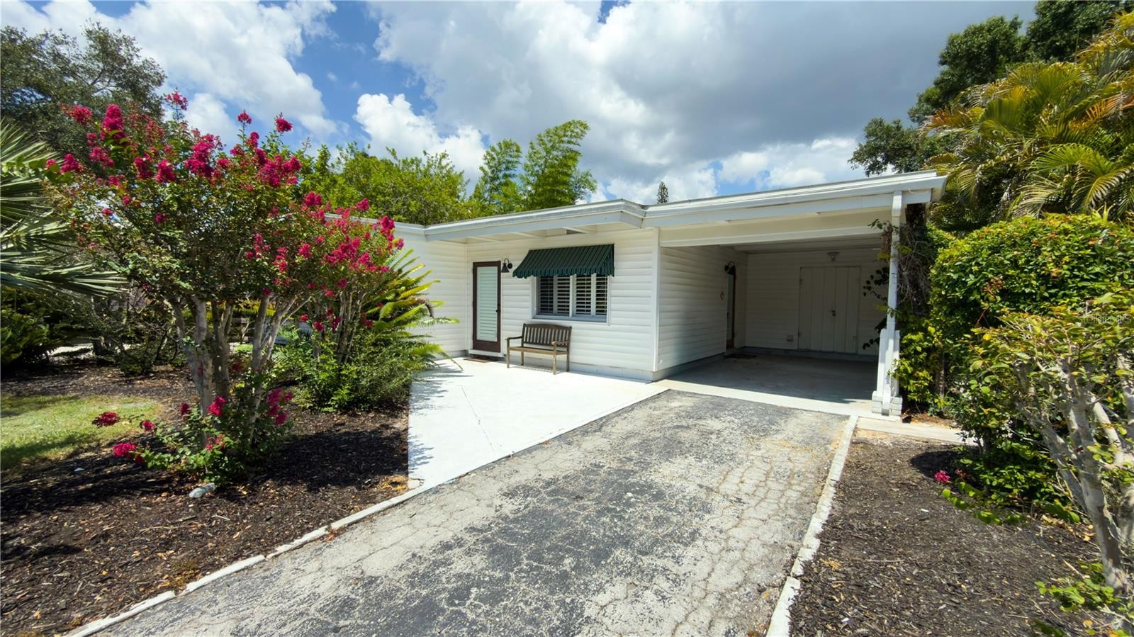 2475 W PAULSTAN CT