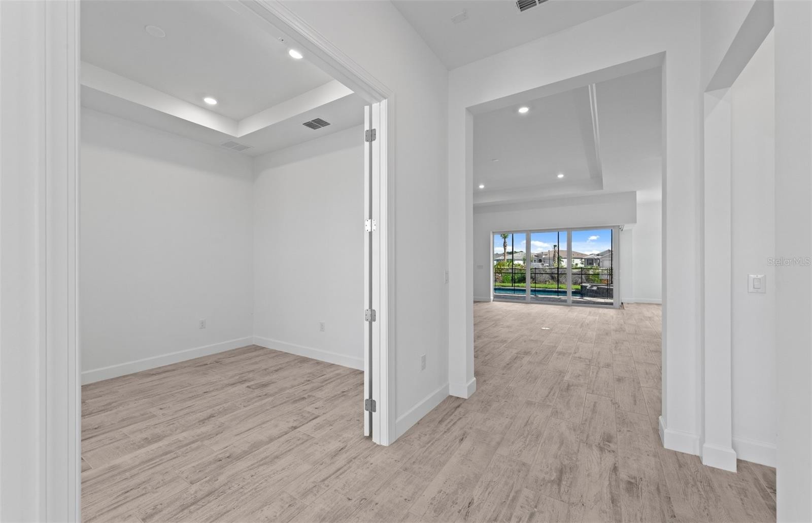 26537 SANDY HILL CIR