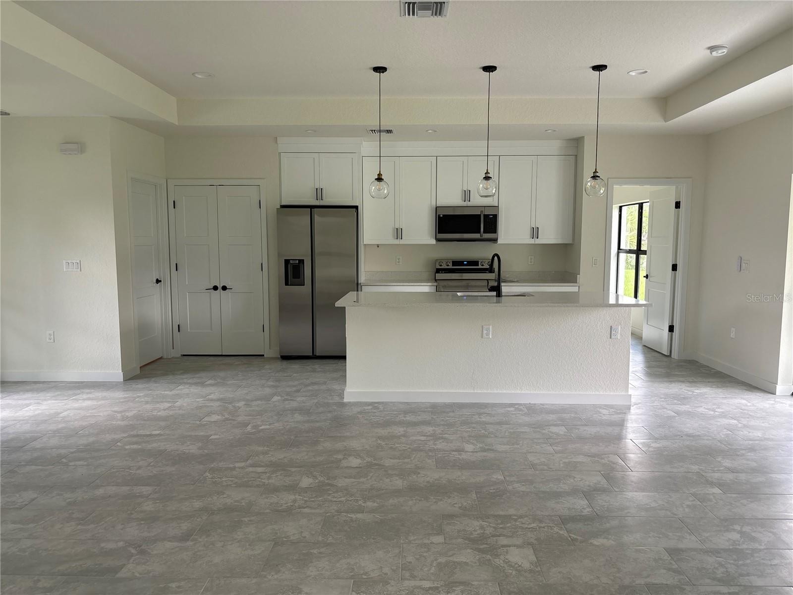 2983 RIDLEY LN