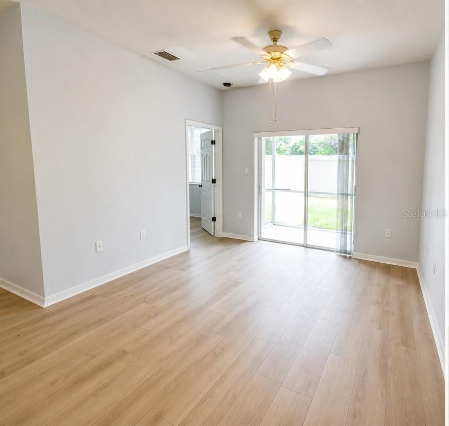 3757 PARKRIDGE CIR #5-106