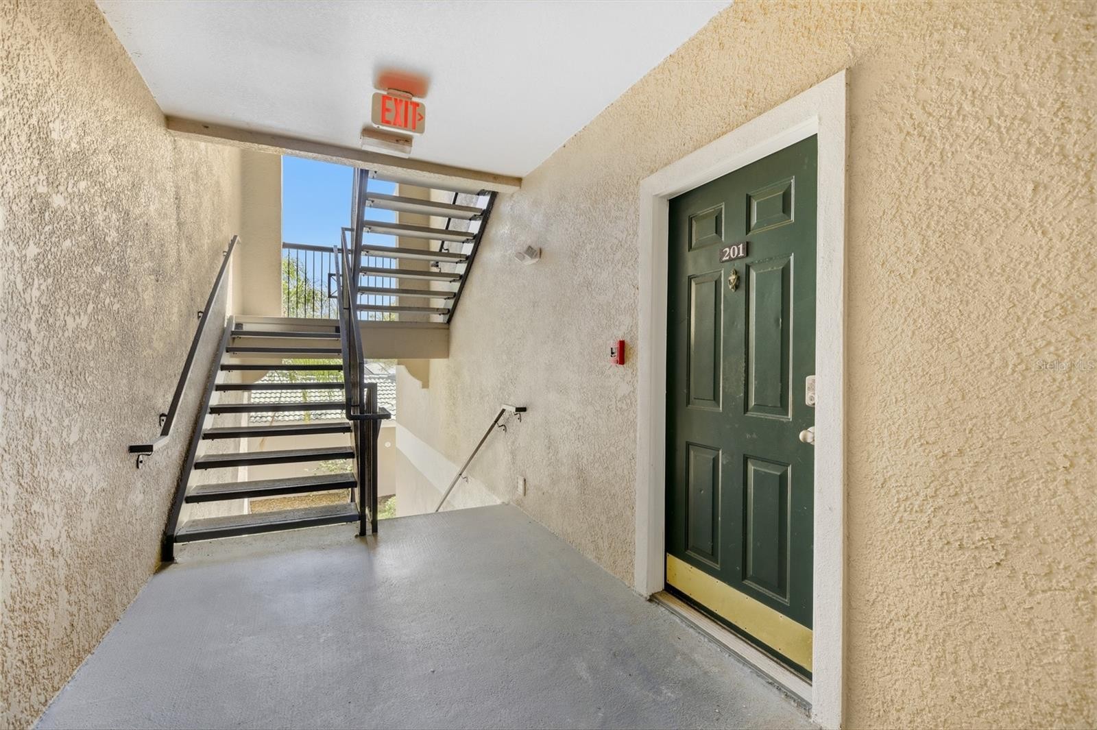 5110 NORTHRIDGE RD #201