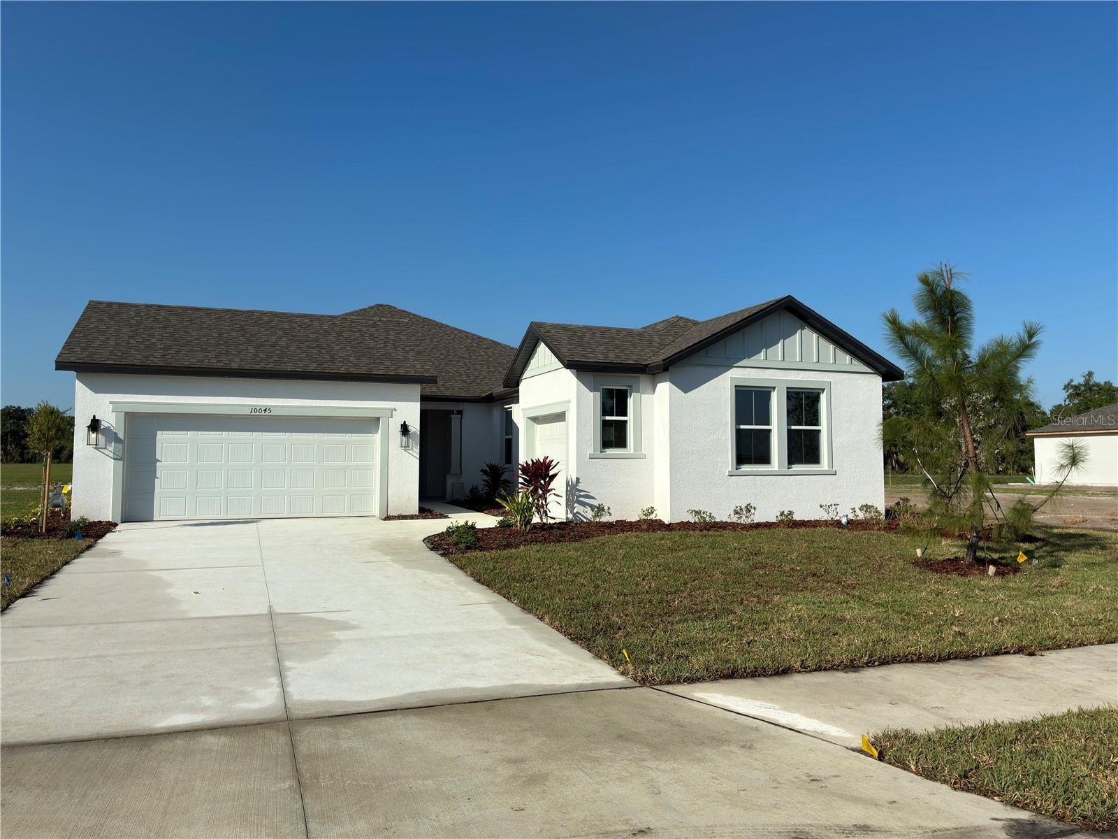 10045 HIDDEN HAMMOCK LOOP