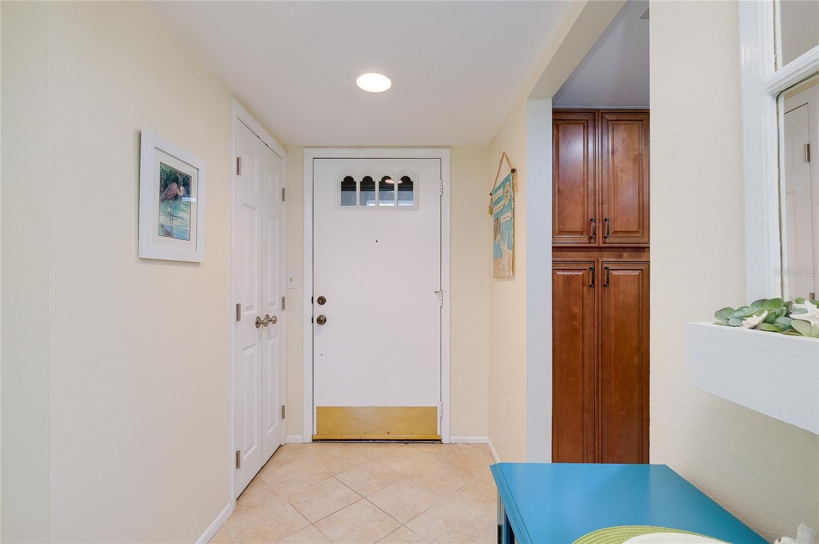 806 CAPRI ISLES BLVD #109