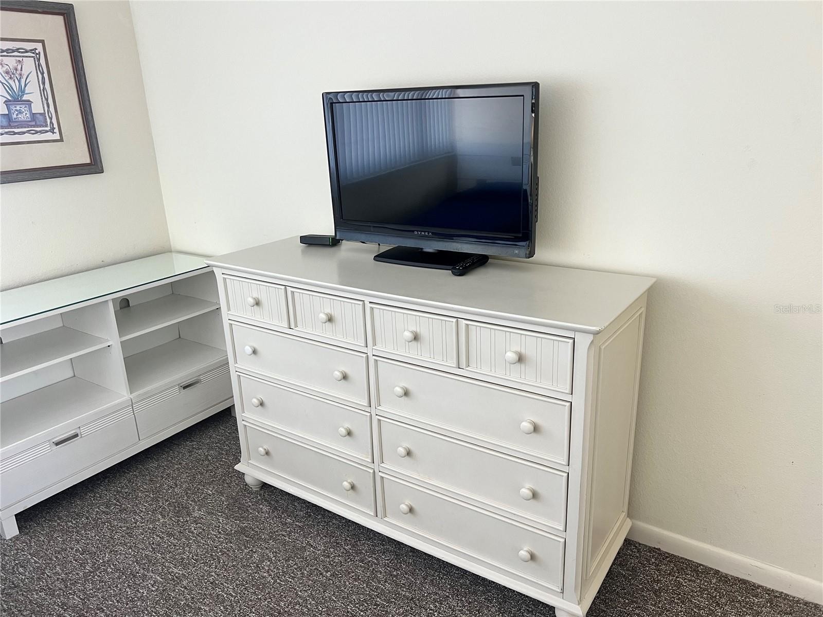 1001 POINT OF ROCKS RD #408