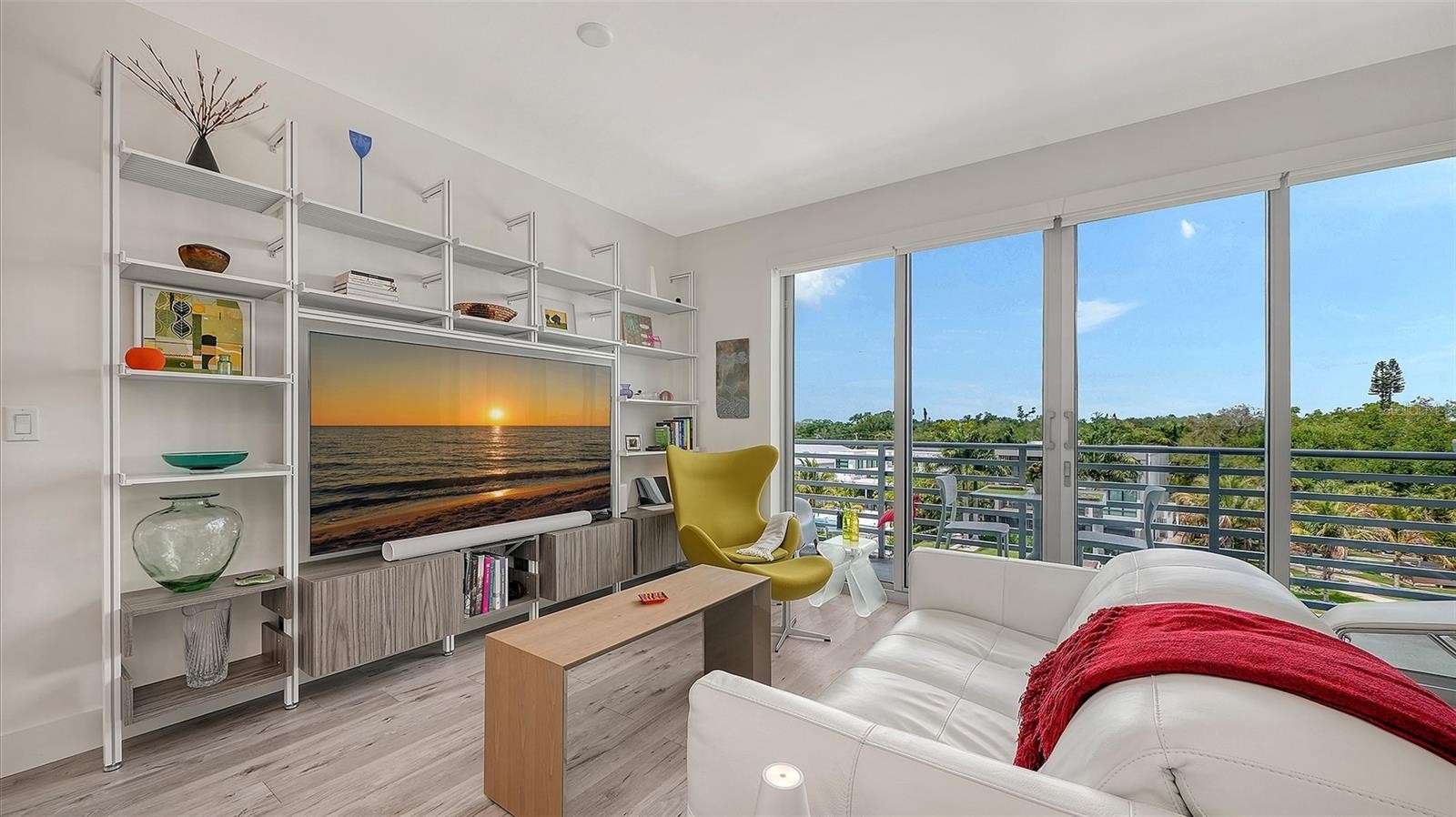 1709 N TAMIAMI TRL #522