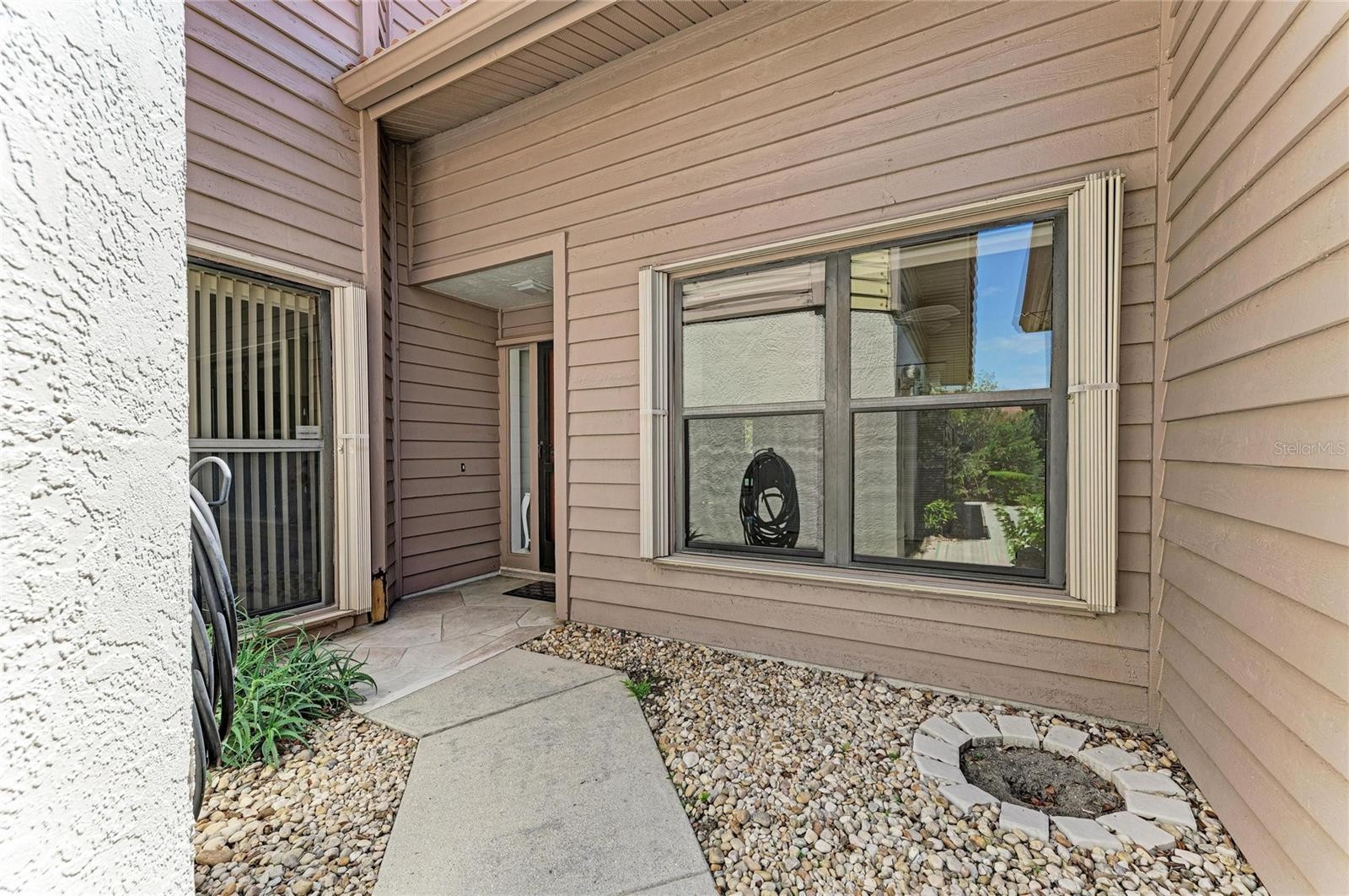 3946 WILSHIRE CIR E #168