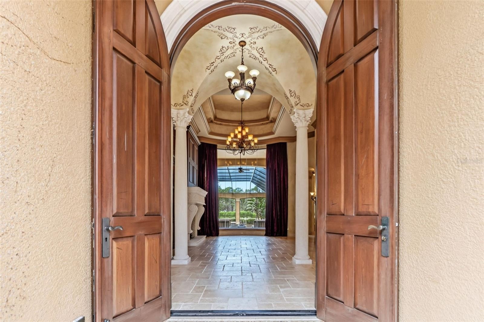 4070 FOUNDERS CLUB DR