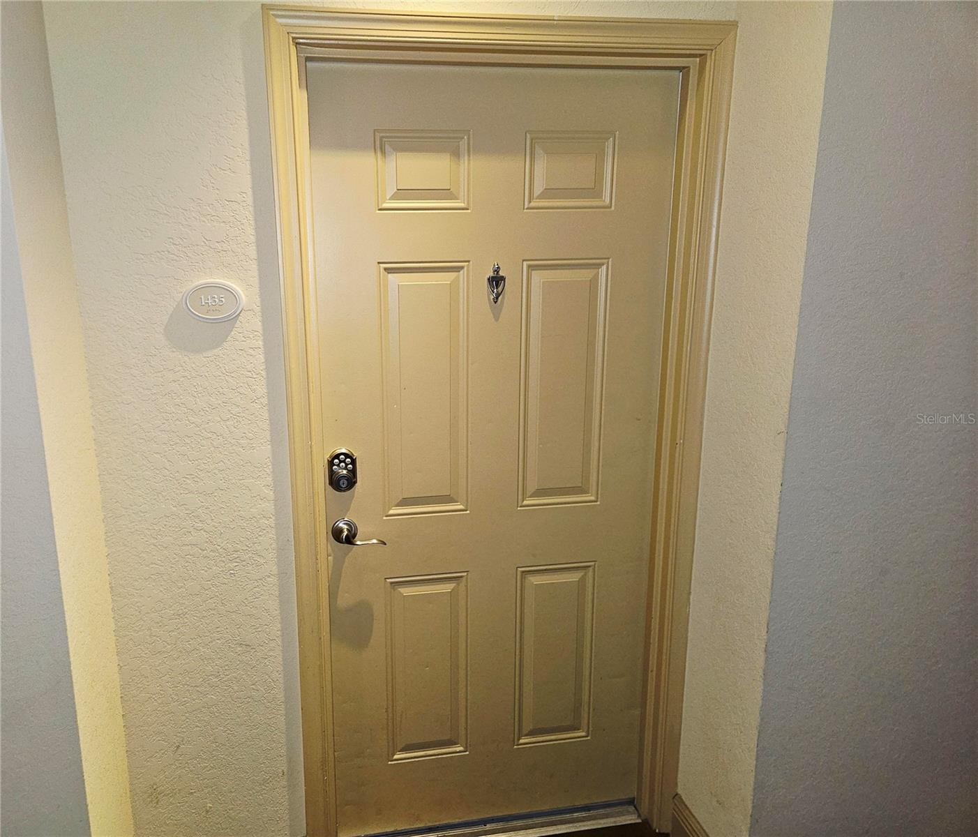 1064 N TAMIAMI TRL #1435