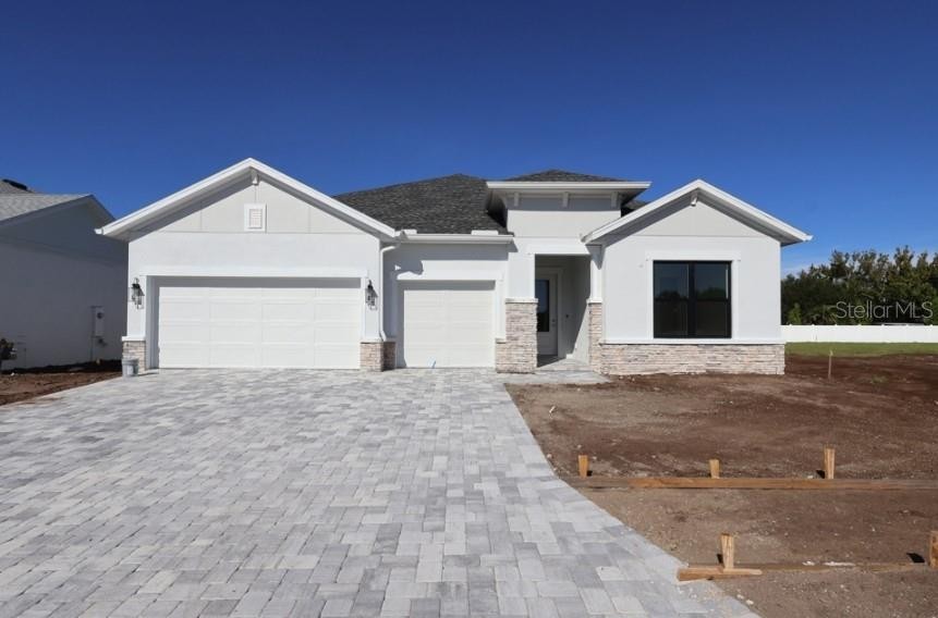 6811 HERON MEADOW DR