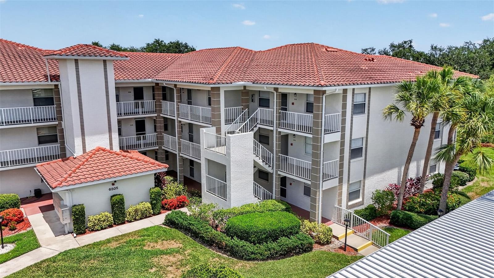 6505 STONE RIVER RD #308