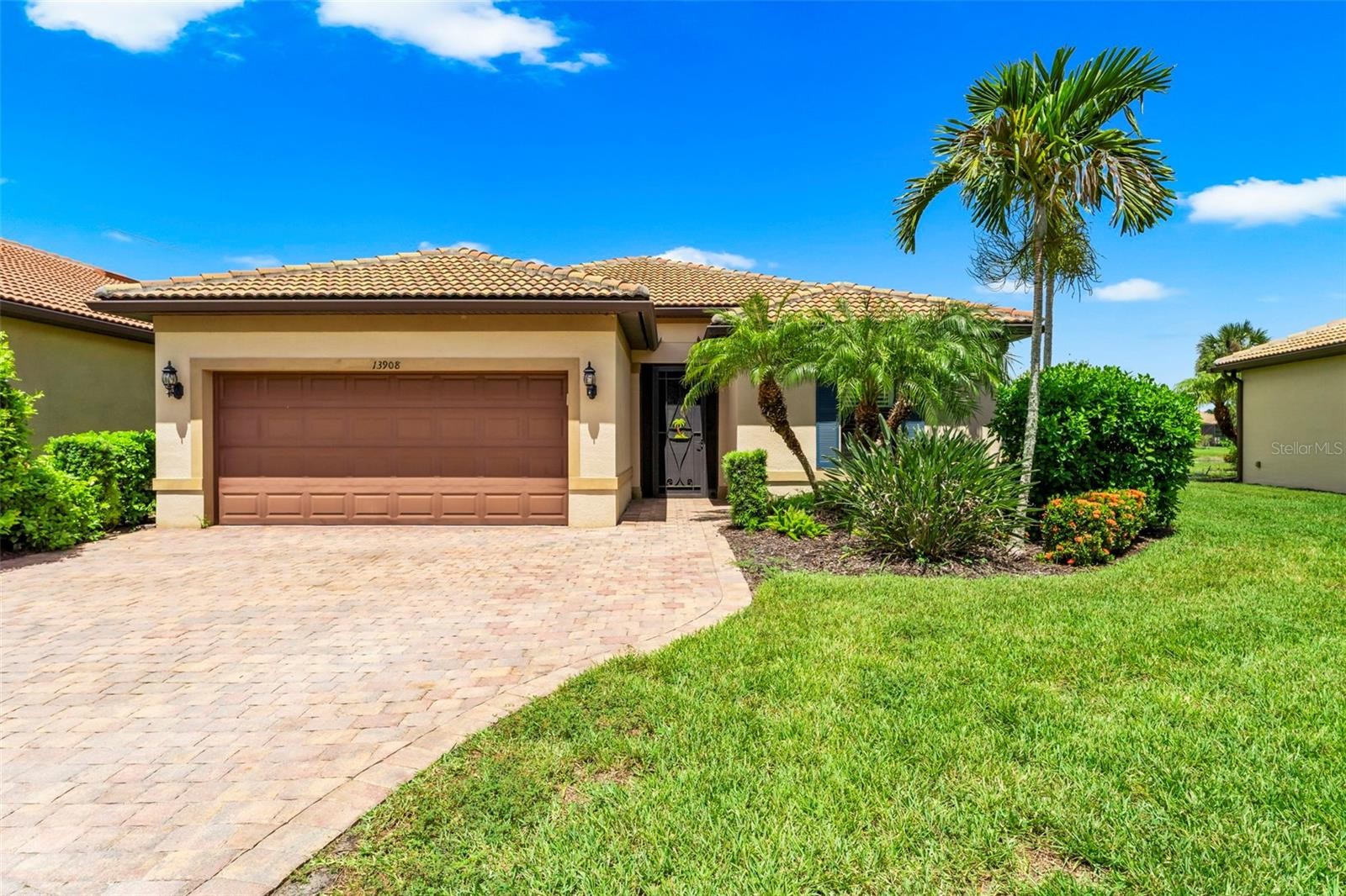 13908 KARINA ST