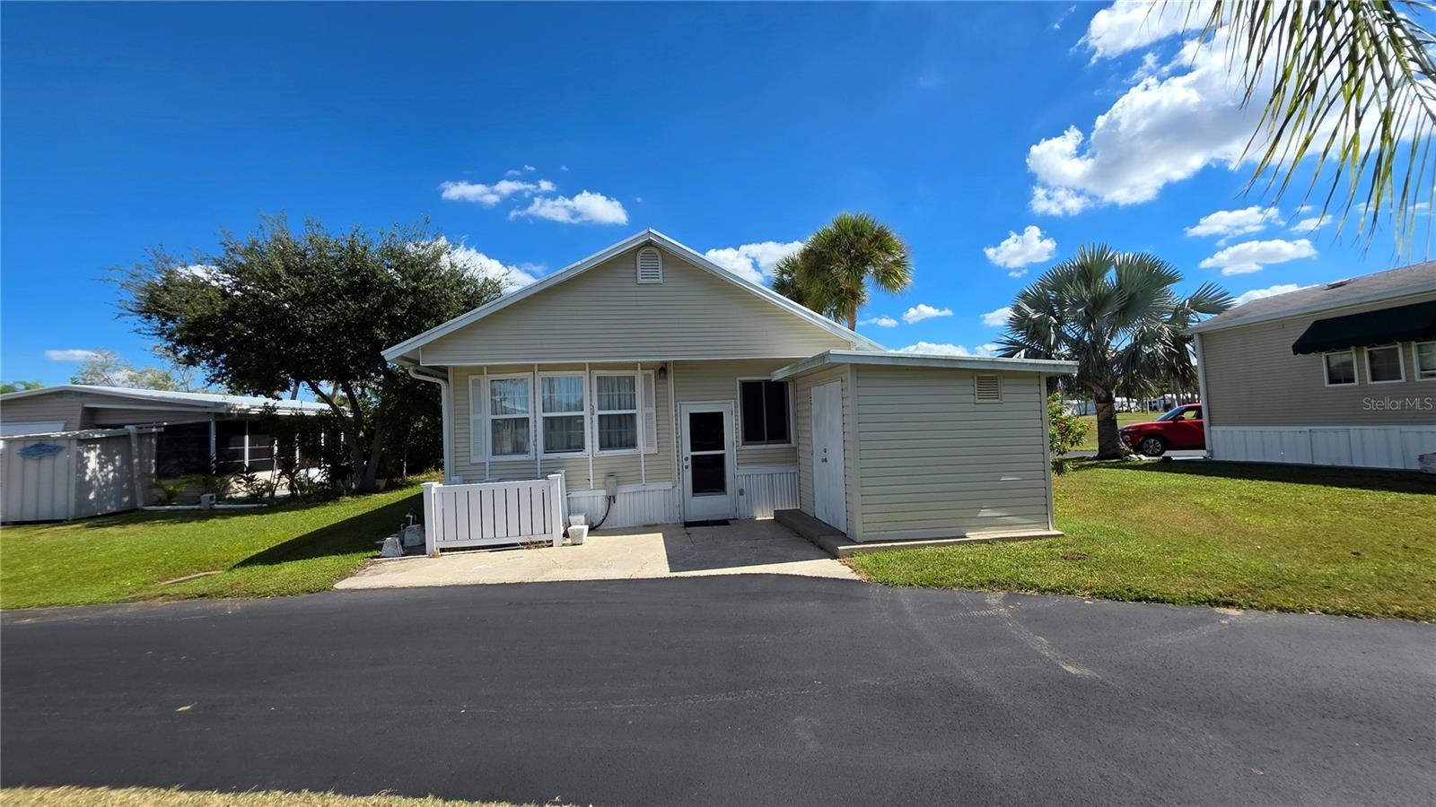 1674 UNIVERSITY PKWY LOT 159