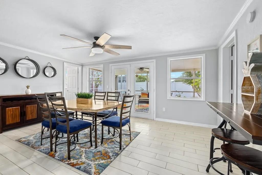 2532 CONSTITUTION BLVD