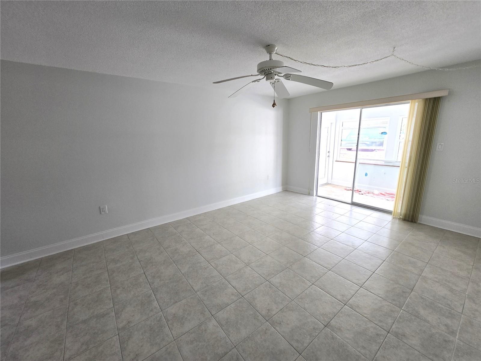611 GULF DR N #C15