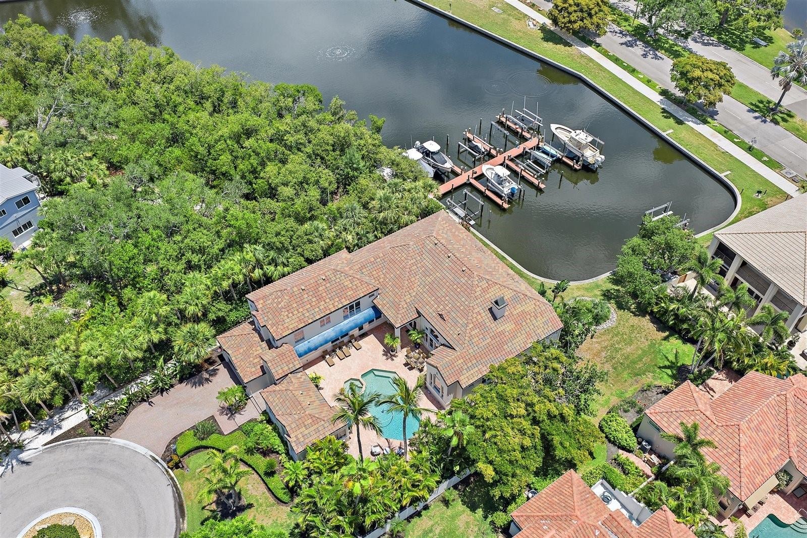 617 WESTON POINTE CT