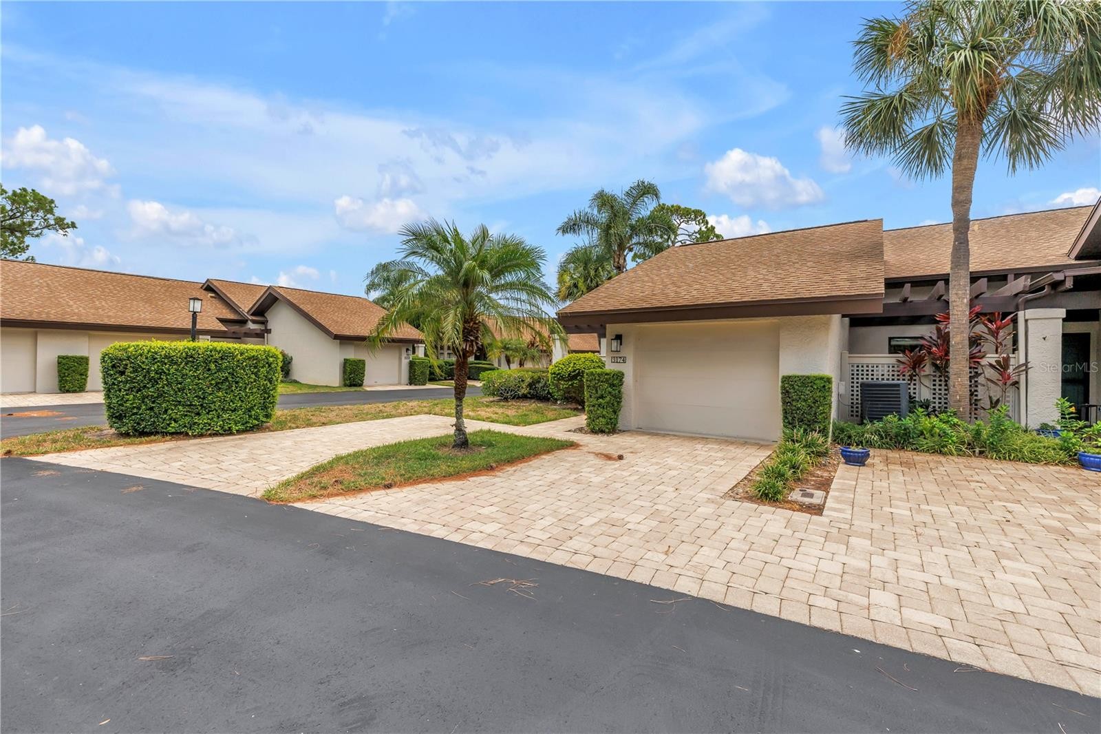 3174 WINDRUSH #25