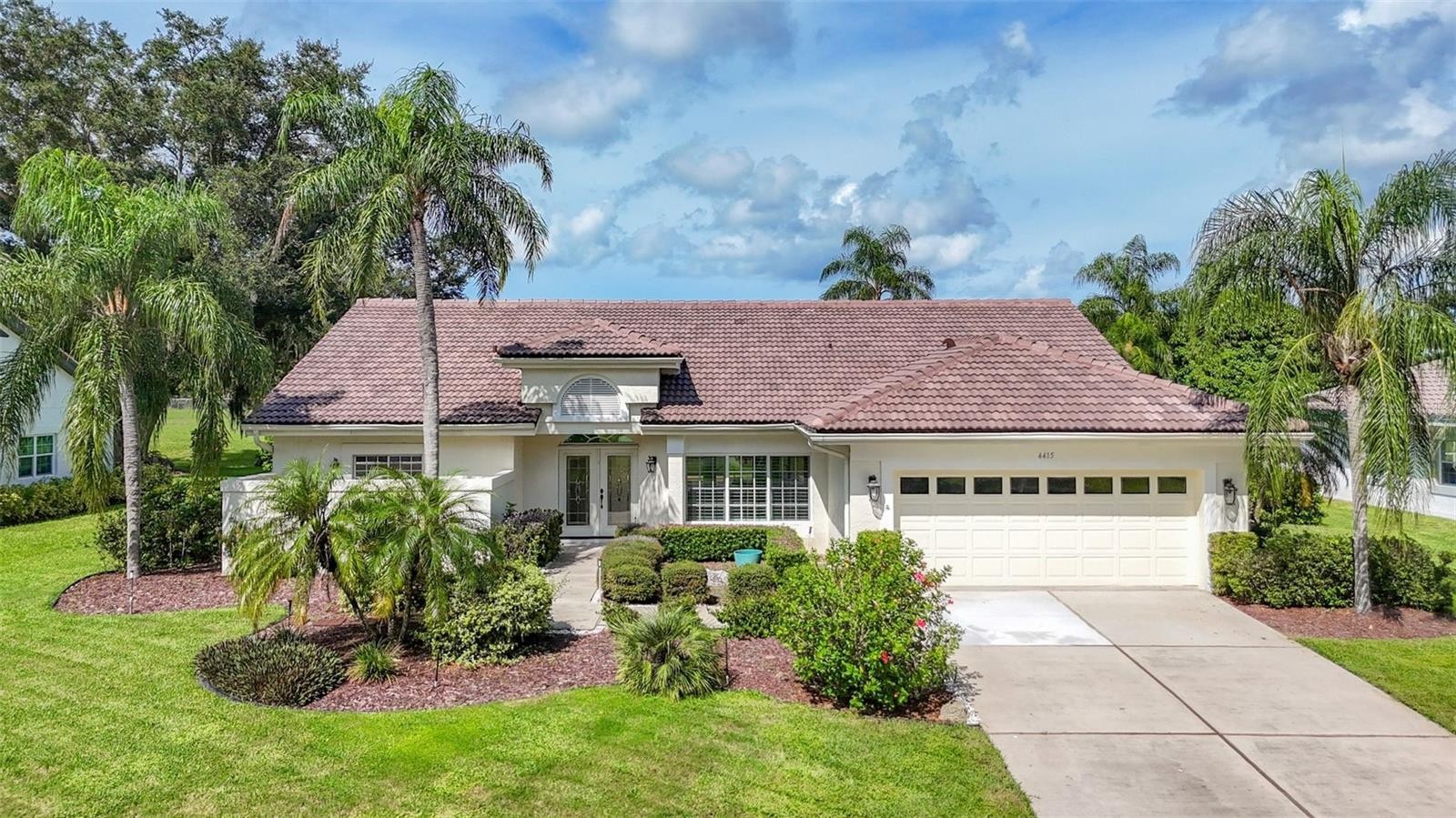 4415 HIGHLAND OAKS CIR