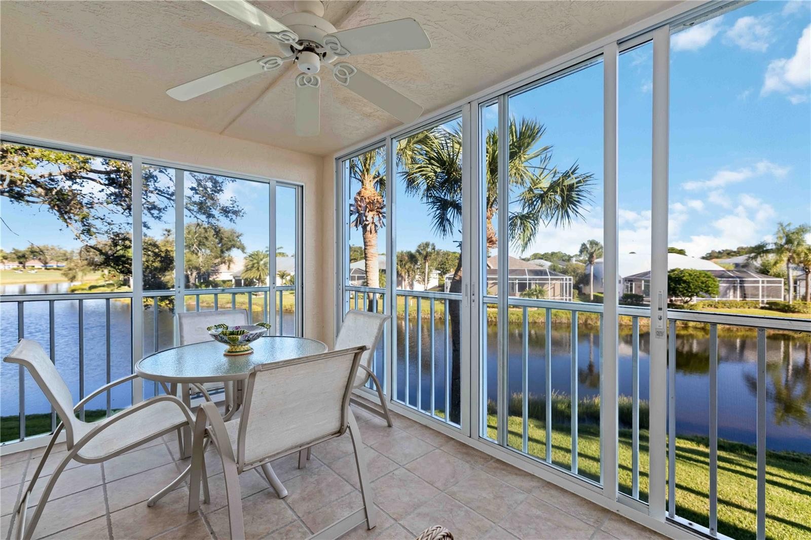 9300 CLUBSIDE CIR #1208