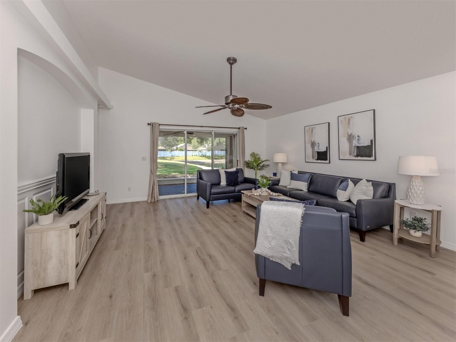 3224 WOODBERRY LN
