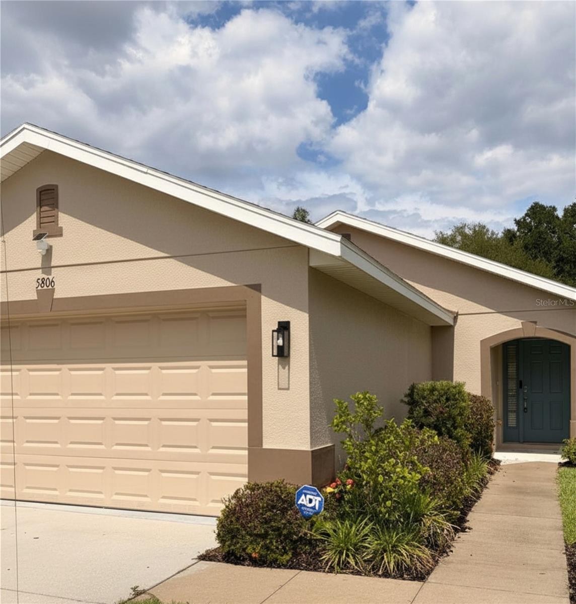 5806 OAK MILL TER