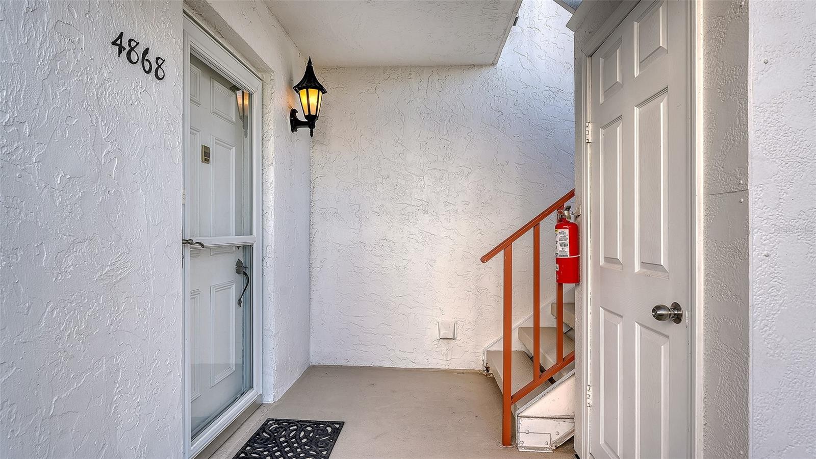 4868 INDEPENDENCE DR