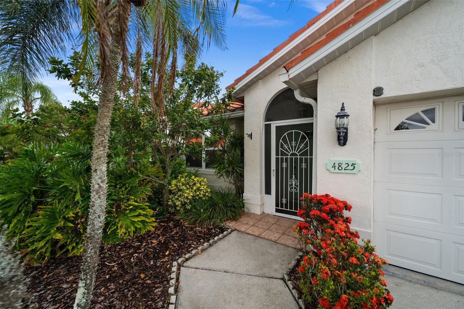 4825 TAMARACK TRL