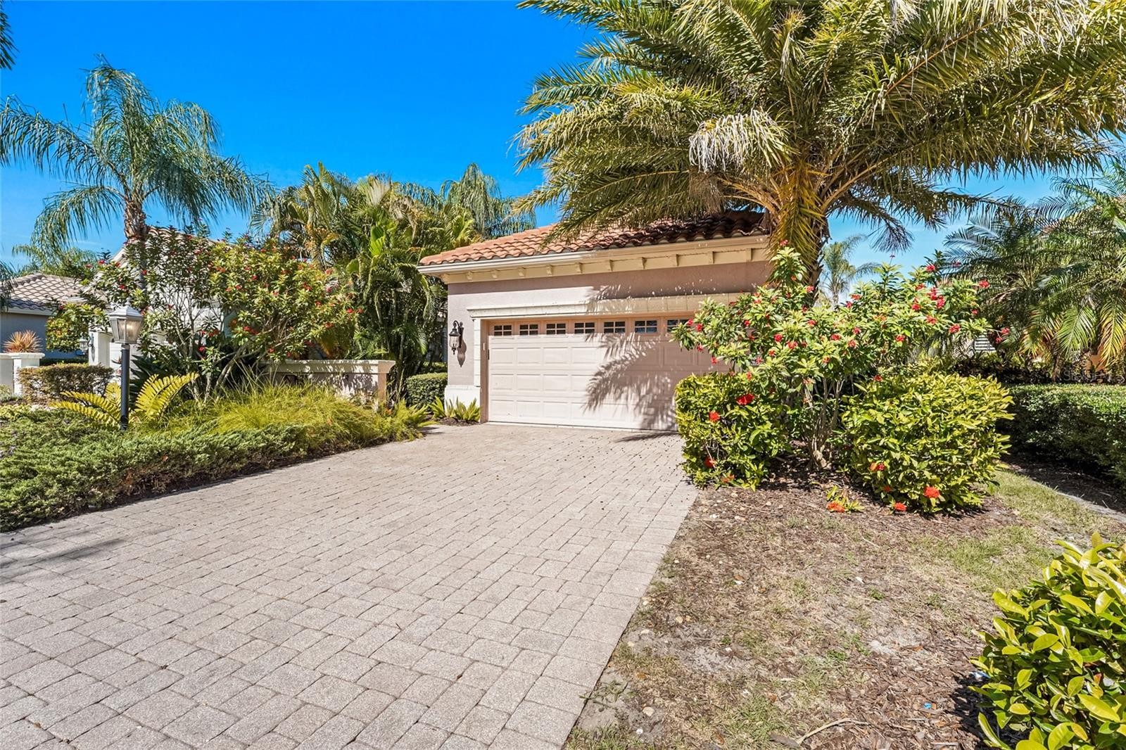 7216 PRESIDIO GLN