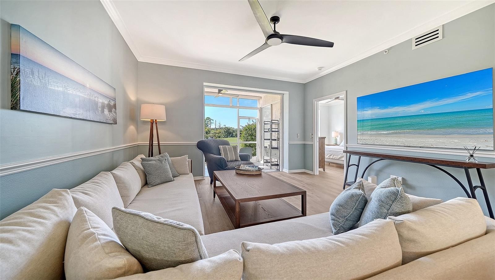 9641 CASTLE POINT DR #1214