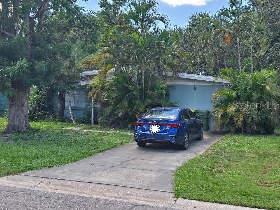 324 GOLDEN SANDS DR