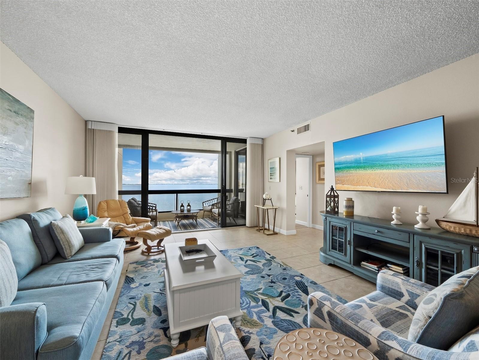 2020 HARBOURSIDE DR #442